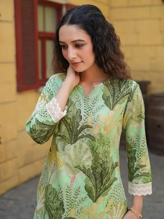 Women's Cotton Blend Green Printed V-Neck Co-ord Set - Image 4