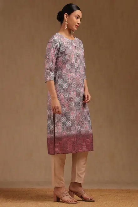 Pink Ethnic Motifs Kurta With Thread Work - Image 3