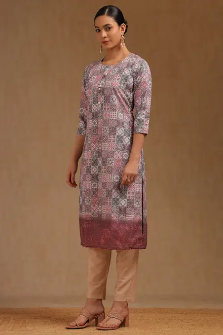 Pink Ethnic Motifs Kurta With Thread Work - Image 4